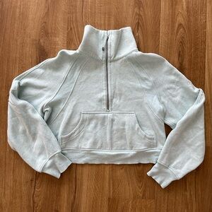 like new lululemon cropped scuba